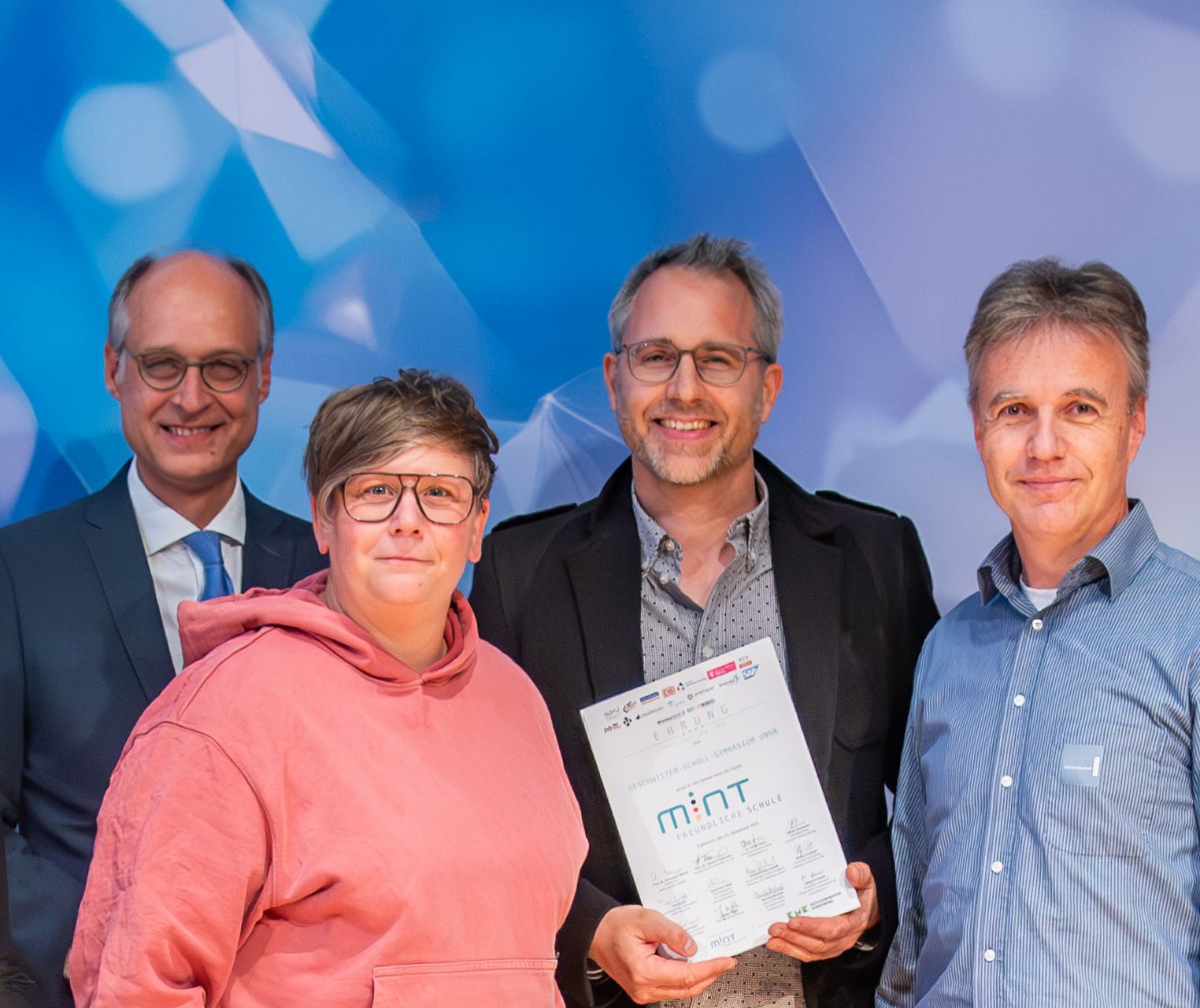 2025 mintpader 002 xxx